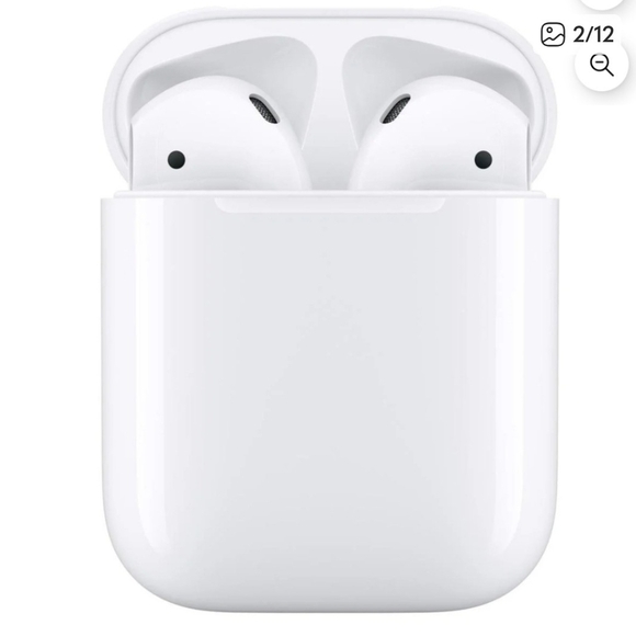 NWT AirPods With Wireless Charging Case White - Picture 2 of 11